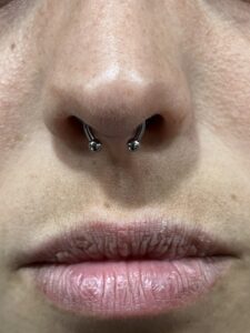 tipos de piercing: septum