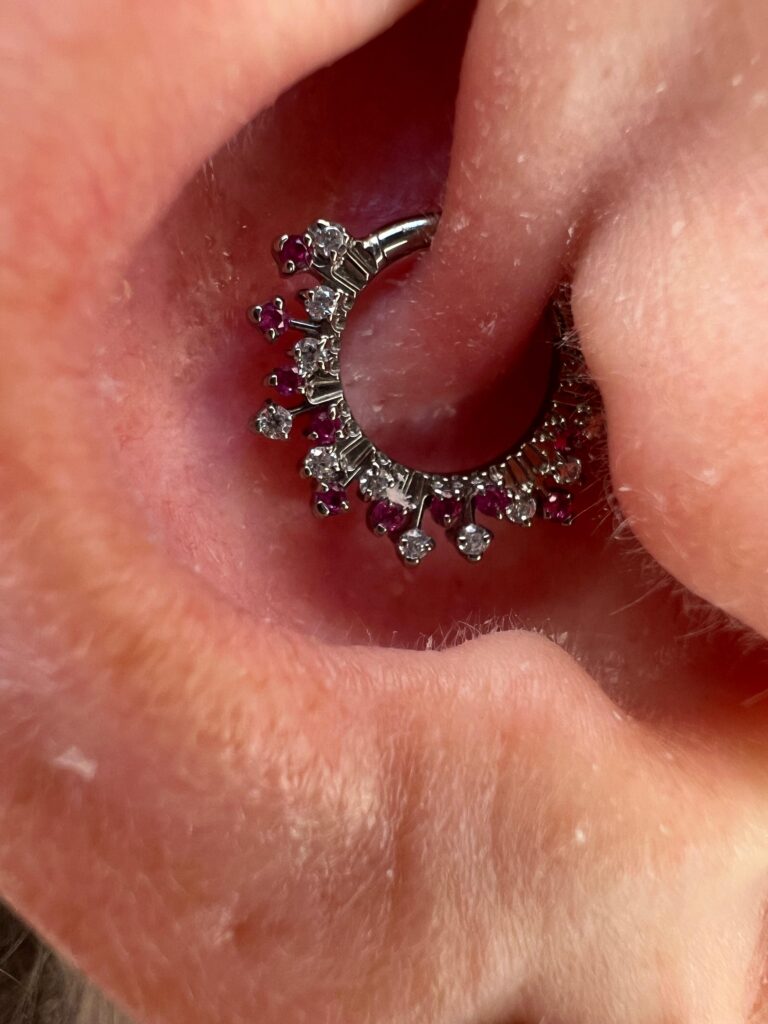 Daith Piercing Multicolor